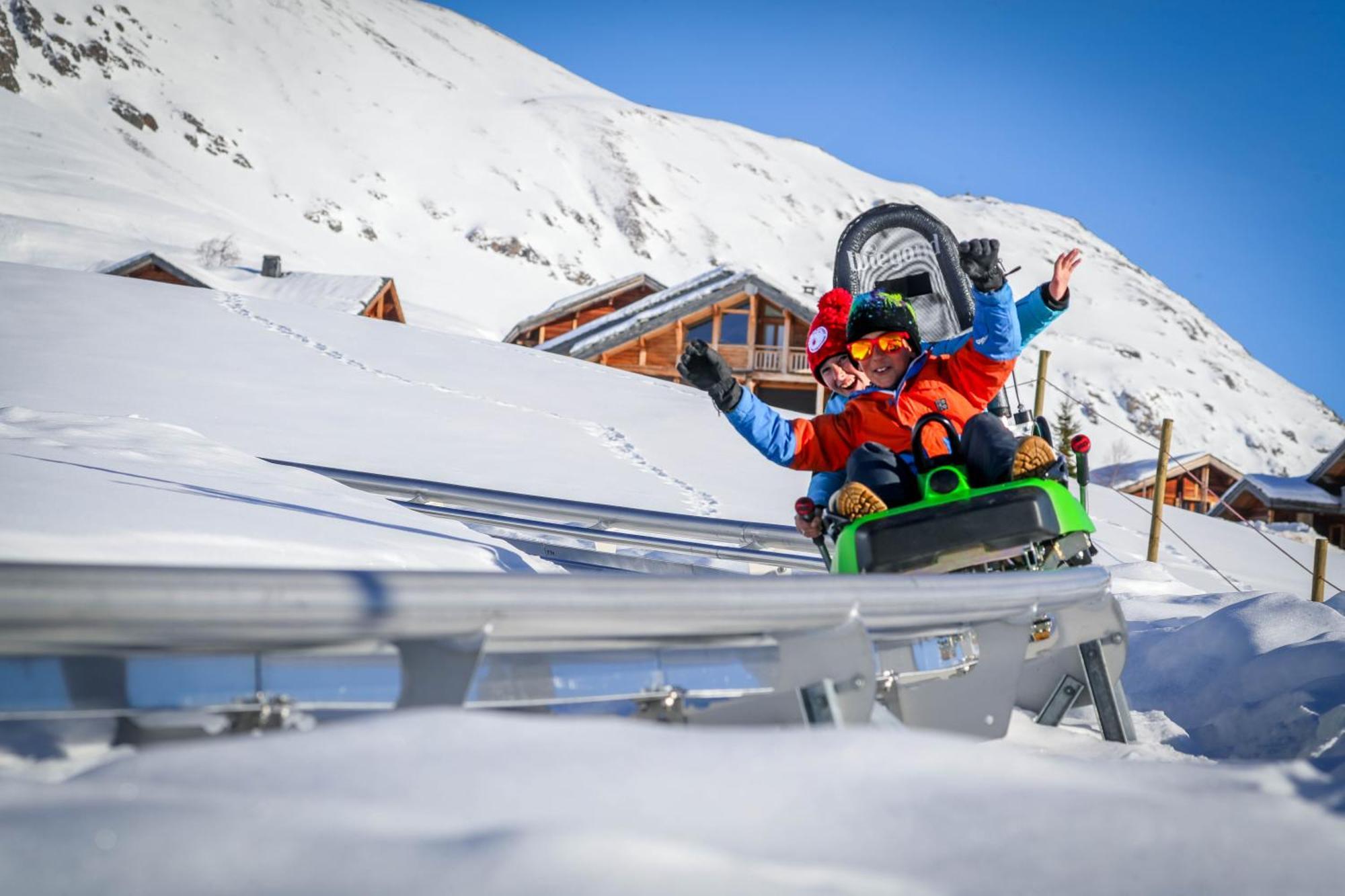 Chalet Alpe D'Huez 1850-Sea And Mountain Pleasure Avec 2 Appartements- 1 Appartement 3 Chambres 8 Couchages - 3 Salles D'Eau Et 1 Appartement 5 Chambres 12 Couchages 5 Salles D'Eau - Jacuzzi Et Sauna -Pieds Des Pistes Et Centre מראה חיצוני תמונה