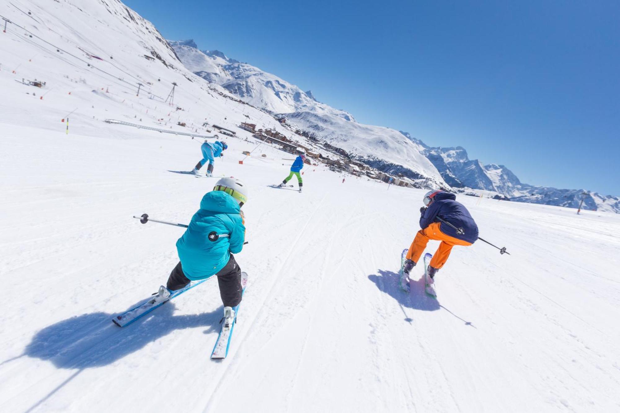 Chalet Alpe D'Huez 1850-Sea And Mountain Pleasure Avec 2 Appartements- 1 Appartement 3 Chambres 8 Couchages - 3 Salles D'Eau Et 1 Appartement 5 Chambres 12 Couchages 5 Salles D'Eau - Jacuzzi Et Sauna -Pieds Des Pistes Et Centre מראה חיצוני תמונה