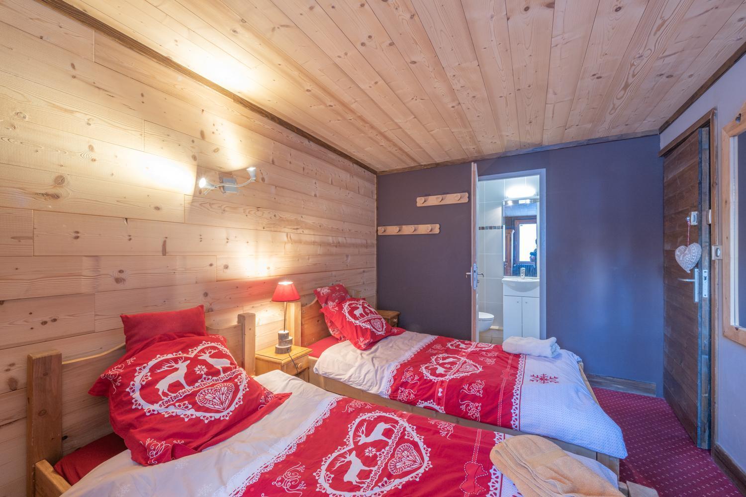 Chalet Alpe D'Huez 1850-Sea And Mountain Pleasure Avec 2 Appartements- 1 Appartement 3 Chambres 8 Couchages - 3 Salles D'Eau Et 1 Appartement 5 Chambres 12 Couchages 5 Salles D'Eau - Jacuzzi Et Sauna -Pieds Des Pistes Et Centre מראה חיצוני תמונה